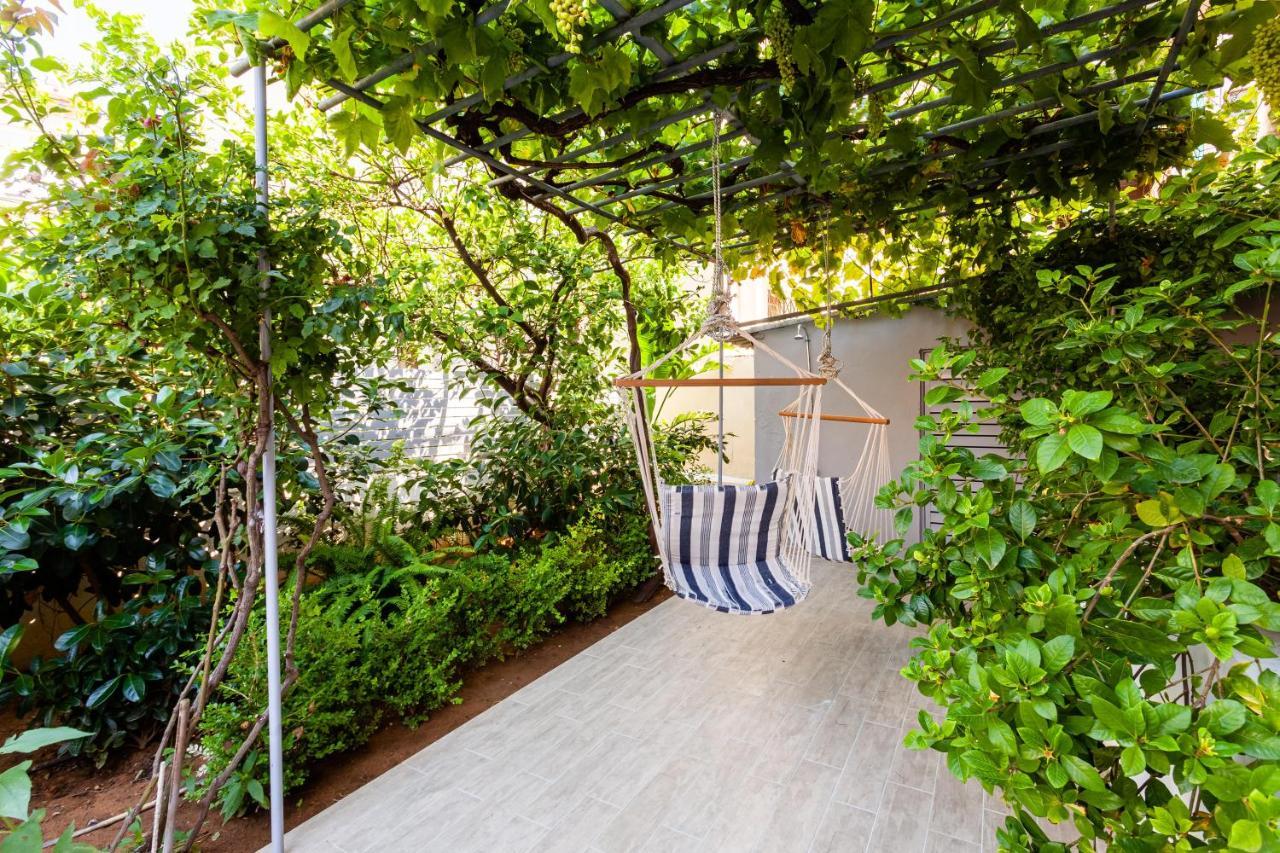 A Homes Greece - Urban Garden Retreat Kalamata Exterior photo